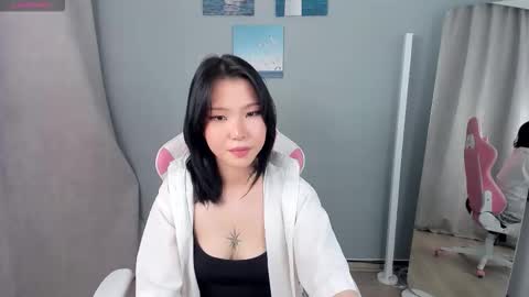 Snapshot of jessicapinkman chatting on 11.06.25 Your tender Jessica online show from 11.06.25