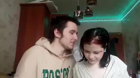 Snapshot of jessicasexycouplee chatting on 03.28.26 Jessica and Jared online show from 03.28.26