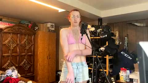 Snapshot of jessicastarla chatting on 06.16.26 Jessica Starla online show from 06.16.26