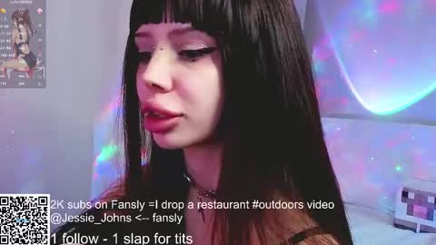 Snapshot of jessie_johns chatting on 02.15.26 jessie_johns online show from 02.15.26