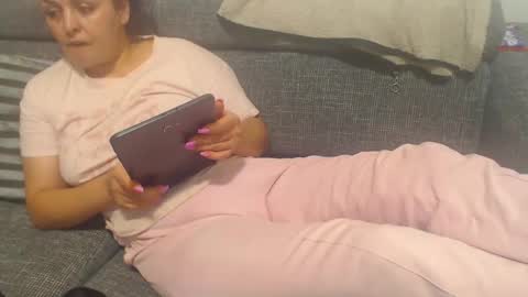 Snapshot of jessiestar3 chatting on 02.18.25 jessiestar3 online show from 02.18.25