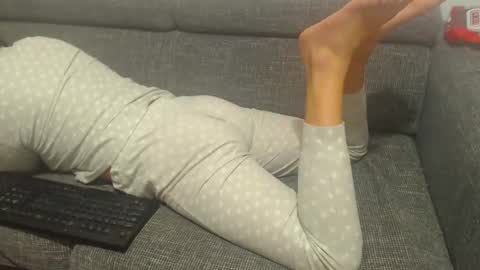 Snapshot of jessiestar3 chatting on 03.05.25 jessiestar3 online show from 03.05.25