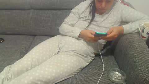 Snapshot of jessiestar3 chatting on 03.06.25 jessiestar3 online show from 03.06.25