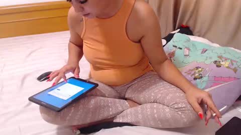 Snapshot of jessiestar3 chatting on 09.23.25 jessiestar3 online show from 09.23.25