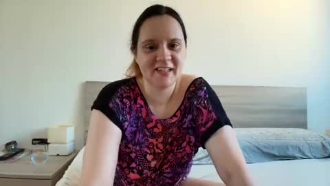 Snapshot of jessika97 chatting on 06.22.26 jessika97 online show from 06.22.26