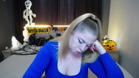 Jess online show from 10.23.25