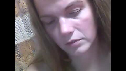 Snapshot of jessileits chatting on 09.08.25 JessiLeits online show from 09.08.25
