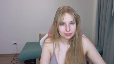Snapshot of jessy_comely chatting on 06.01.26 Jessy online show from 06.01.26