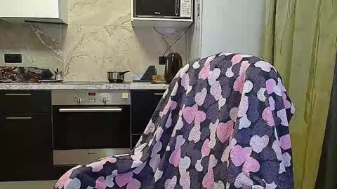 jessy_yng online show from 10.13.25