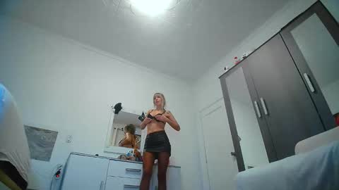 jesy online show from 12.02.25