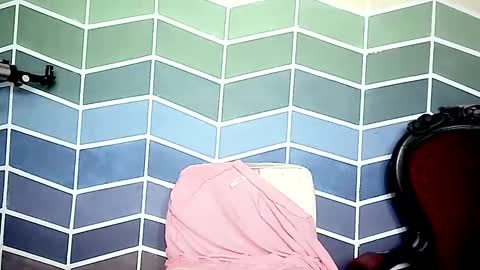 Snapshot of jet_clomet21 chatting on 11.10.25 Ale online show from 11.10.25