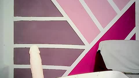 Snapshot of jet_clomet21 chatting on 11.26.25 Ale online show from 11.26.25