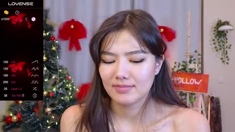 Snapshot of jettablock chatting on 12.23.24 Hi all. My name is Naomi and Im glad to see you in my room online show from 12.23.24