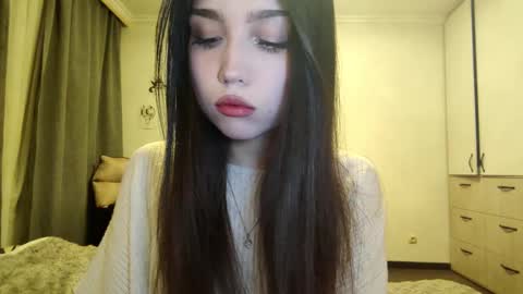 I am Gina ntmu Lets hit 10 Thumbs Up together online show from 02.21.26