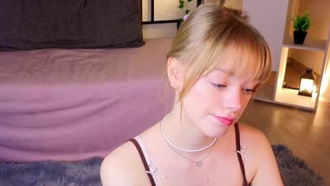 Gwen online show from 02.19.26