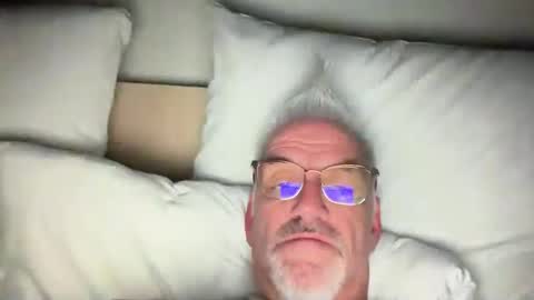 Snapshot of jewlronny chatting on 12.07.24 jewlronny online show from 12.07.24