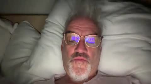 Snapshot of jewlronny chatting on 12.10.24 jewlronny online show from 12.10.24