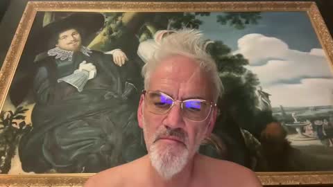 Snapshot of jewlronny chatting on 01.09.25 jewlronny online show from 01.09.25