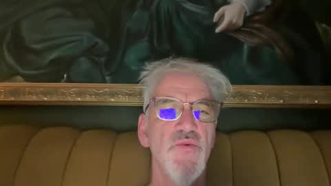 Snapshot of jewlronny chatting on 01.10.25 jewlronny online show from 01.10.25