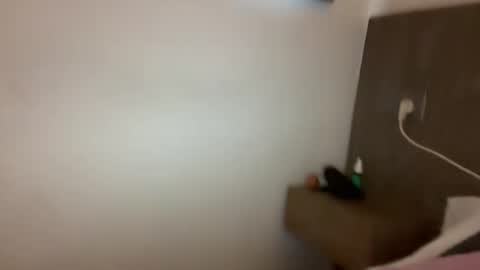 Snapshot of jewlronny chatting on 03.09.25 jewlronny online show from 03.09.25