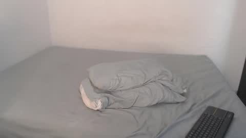 Snapshot of jey_foxx chatting on 02.15.25 jey_foxx online show from 02.15.25