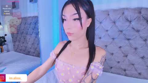 Snapshot of jeyandblae_ chatting on 05.30.26 Jey online show from 05.30.26