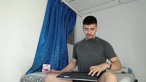 Juan David online show from 10.14.25