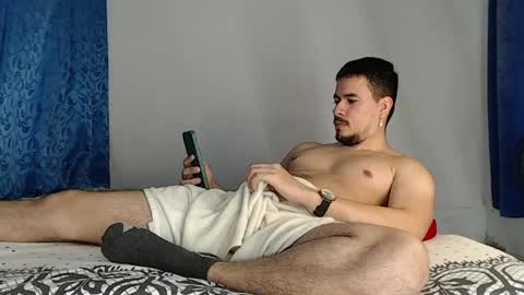 Snapshot of jeycob_happy97 chatting on 05.17.26 Juan David online show from 05.17.26