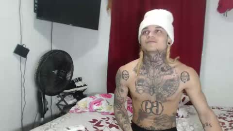 Snapshot of jeykob_23 chatting on 12.12.24 JEYKOB online show from 12.12.24