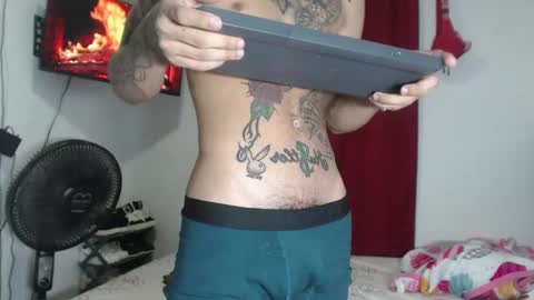 Snapshot of jeykob_23 chatting on 12.14.24 JEYKOB online show from 12.14.24