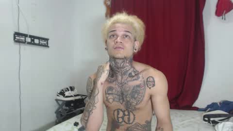 Snapshot of jeykob_23 chatting on 12.26.24 JEYKOB online show from 12.26.24