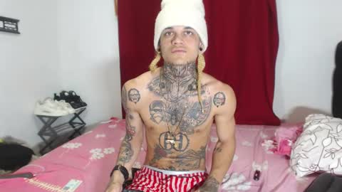 Snapshot of jeykob_23 chatting on 01.28.25 JEYKOB online show from 01.28.25