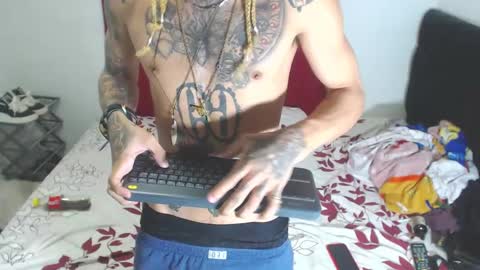 Snapshot of jeykob_23 chatting on 02.04.25 JEYKOB online show from 02.04.25