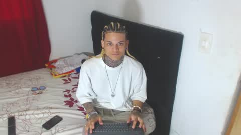 Snapshot of jeykob_23 chatting on 02.16.25 JEYKOB online show from 02.16.25