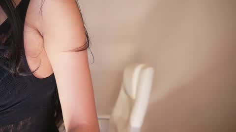 Jhaanvi online show from 12.28.24