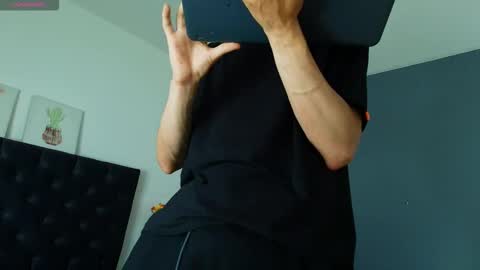 Jheampiero online show from 03.17.26