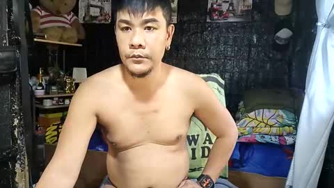 Snapshot of jherry26 chatting on 05.19.26 jherry26 online show from 05.19.26