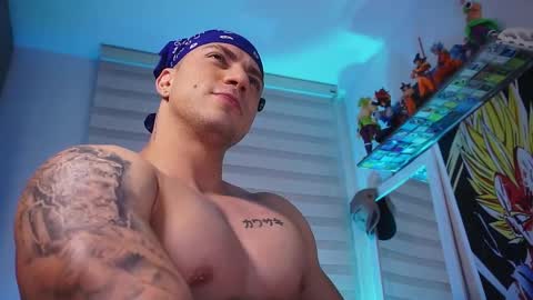 Snapshot of jherxx chatting on 11.20.25 Herman Miller online show from 11.20.25