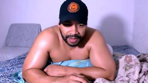 En moreno online show from 11.11.25