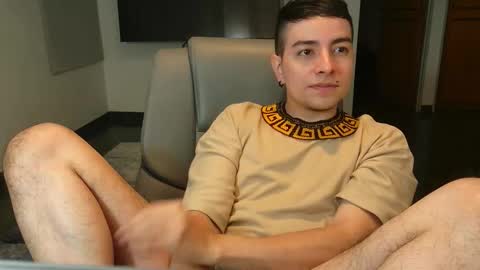 Jhoan Saenz online show from 10.28.25