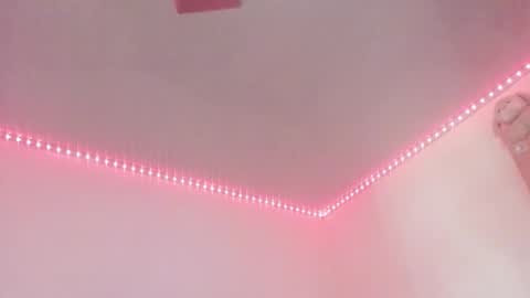 Snapshot of jhoanatrans22 chatting on 10.27.25 jhoanatrans22 online show from 10.27.25