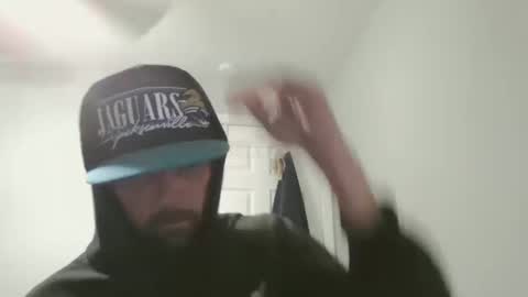 jholls online show from 12.08.24