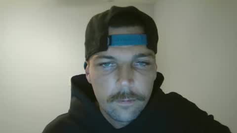 jholls online show from 10.12.25