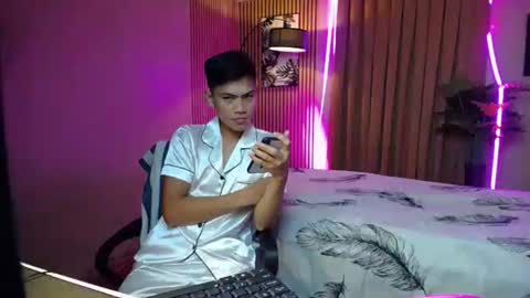 jhon_cummer online show from 10.16.25