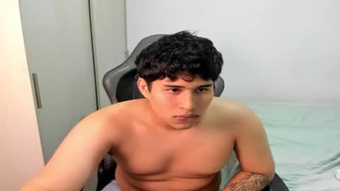 jhonny_dickm online show from 10.14.25
