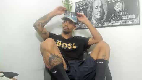 Snapshot of jhonson821 chatting on 11.29.25 jhonson821 online show from 11.29.25