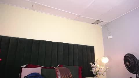 Snapshot of jhos_padill chatting on 02.19.26 jhos online show from 02.19.26