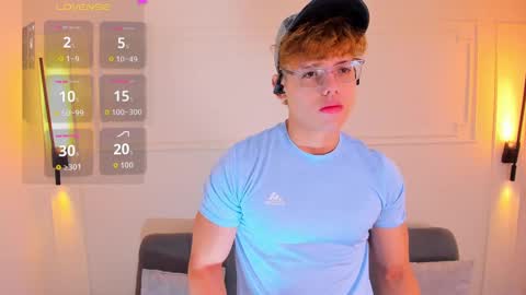 Snapshot of jhoumod_21 chatting on 09.25.25 jhoumod_21 online show from 09.25.25