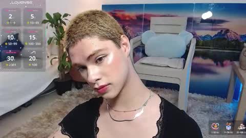 Jhuan Nhez online show from 10.09.25