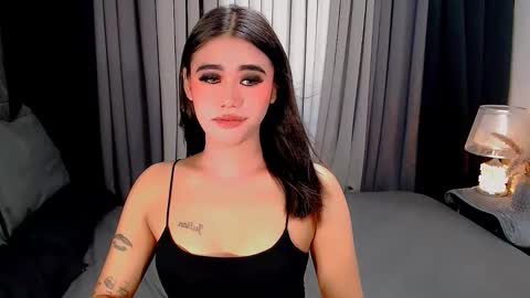 jhuliana_and_charles_room online show from 11.28.25